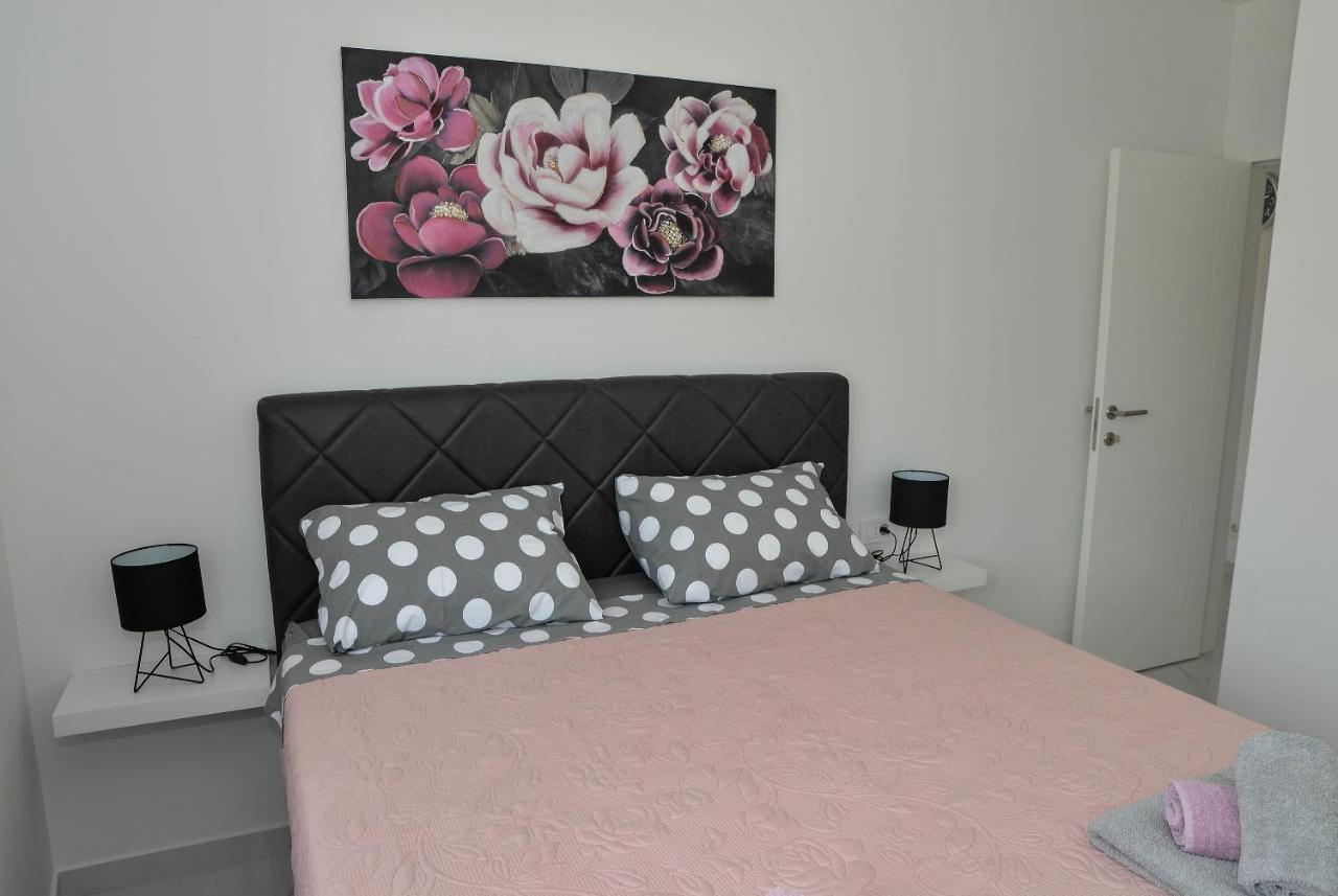 Apartment Laura Zadar Buitenkant foto