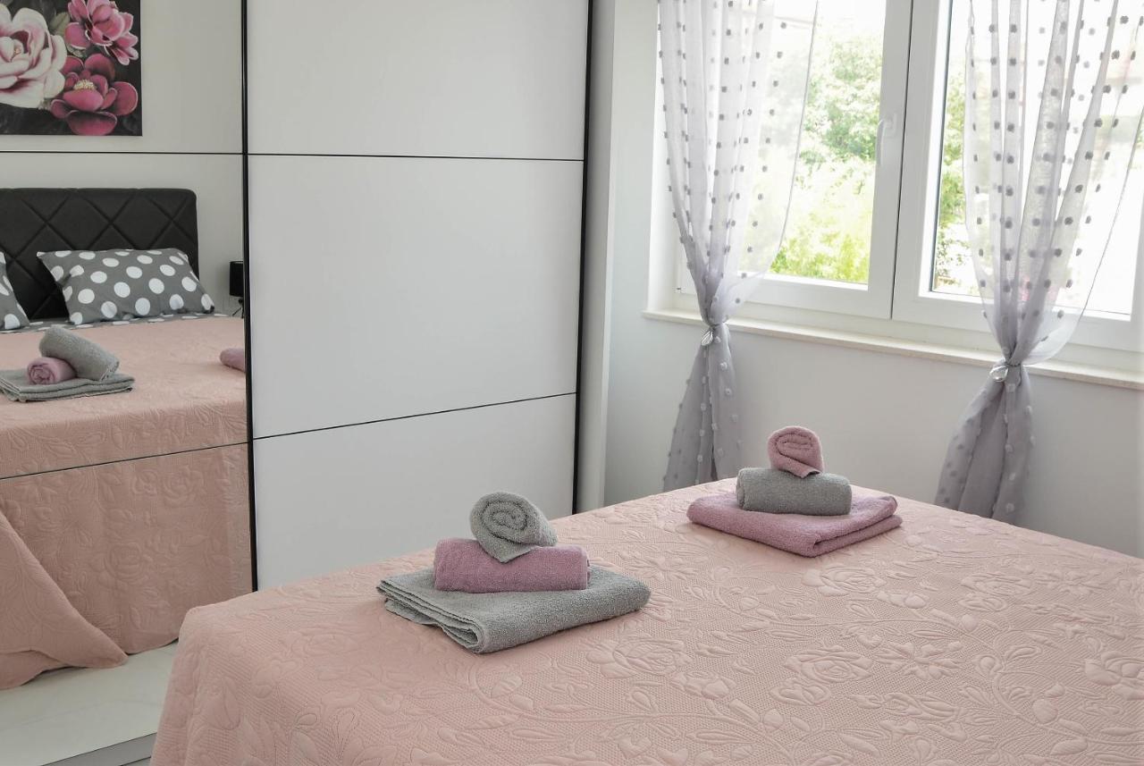 Apartment Laura Zadar Buitenkant foto